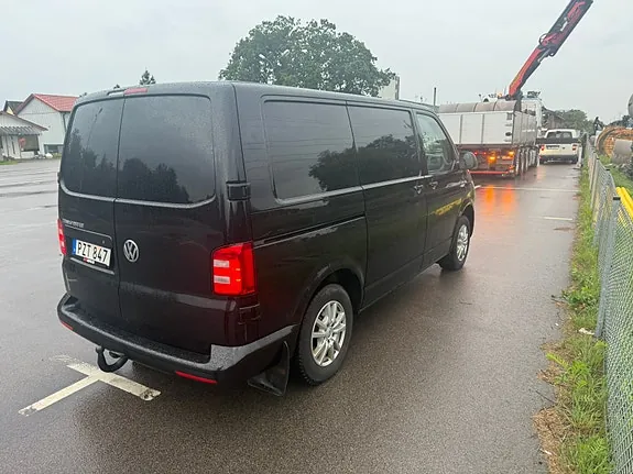Volkswagen Transporter 2017 photo 4