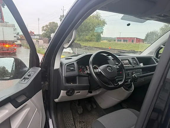 Volkswagen Transporter 2017 photo 5