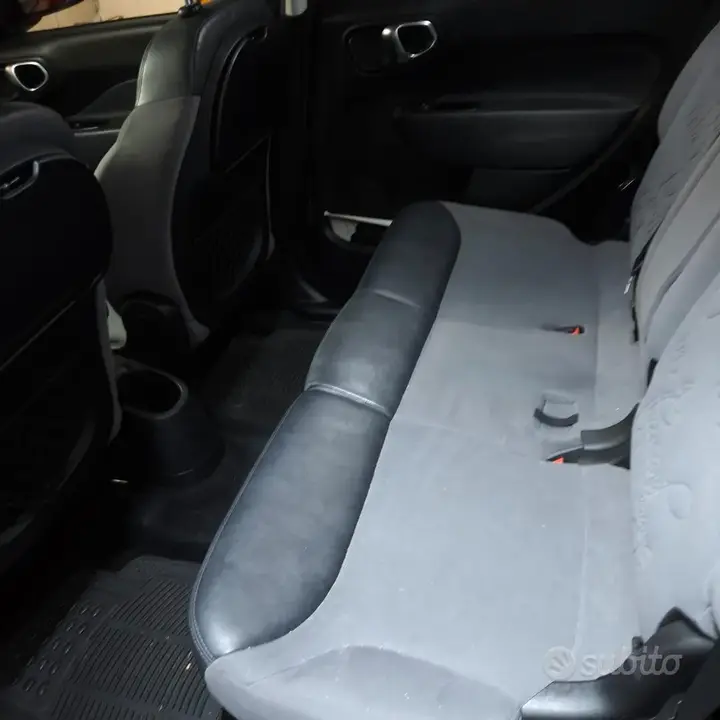Fiat 500L 2013 photo 2