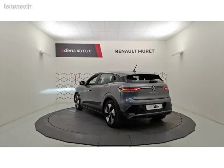 Renault Megane 2022 photo 3