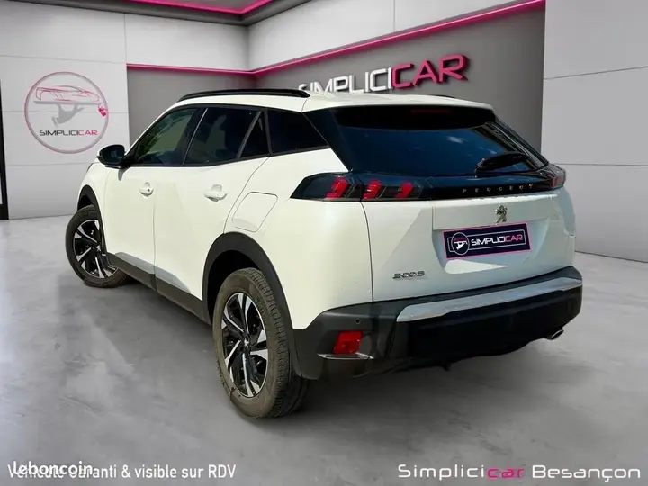 Peugeot 2008 2021 photo 3