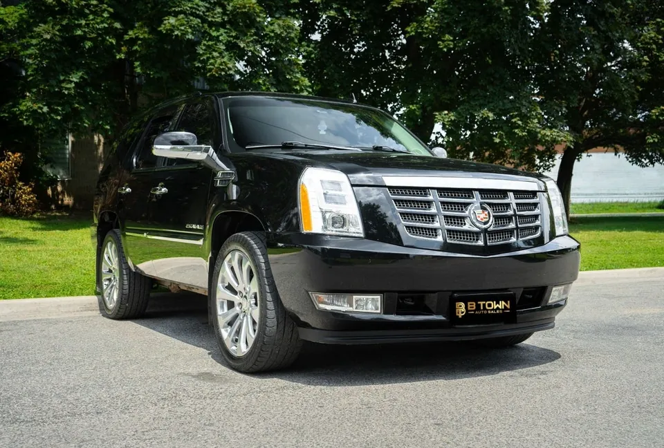 Cadillac Escalade 2012 photo 3