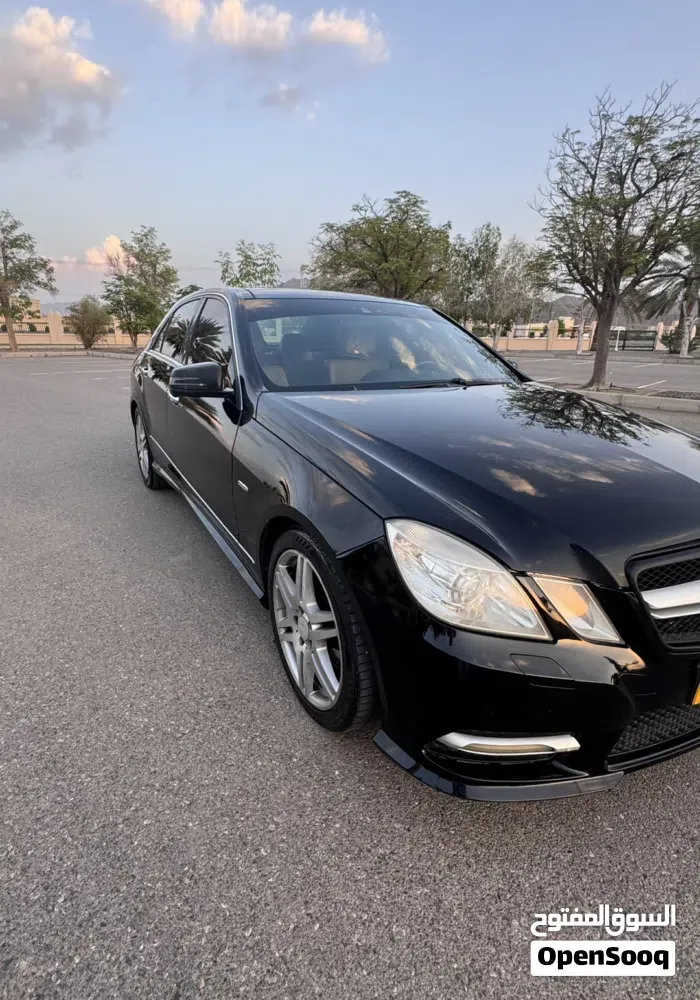 Mercedes-Benz E-Class 2012 photo 3