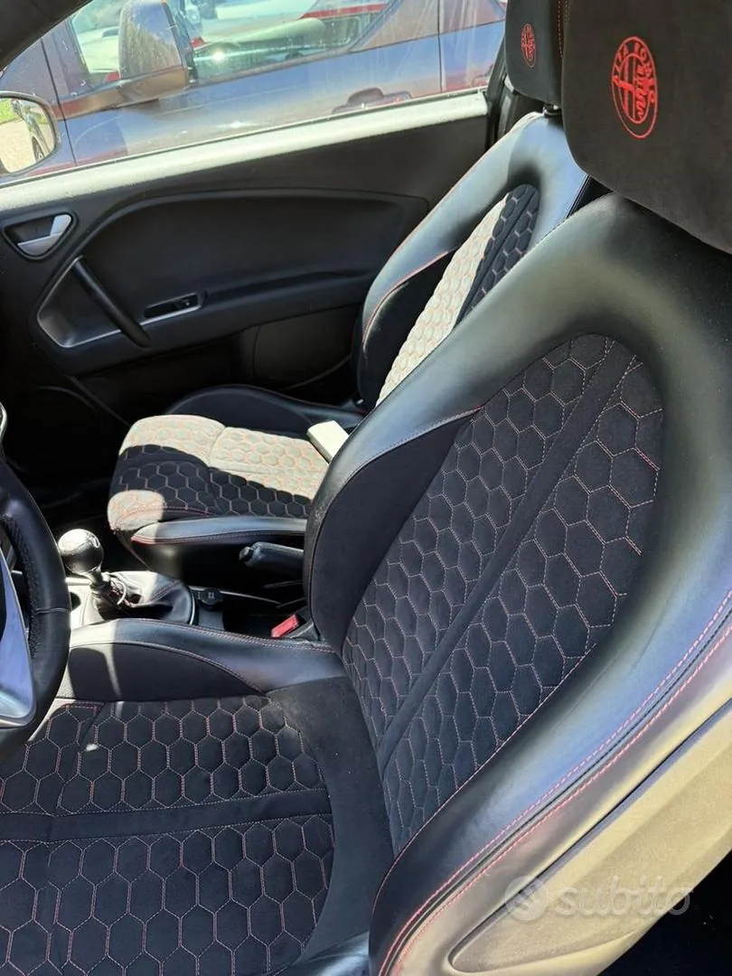 Alfa Romeo Mito 2017 photo 5