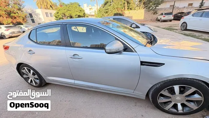 Kia Optima 2012 photo 3