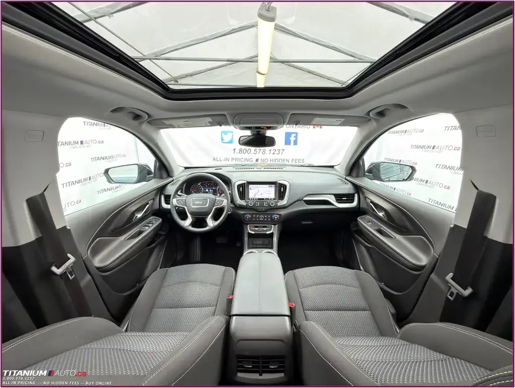 GMC Terrain 2022 photo 2