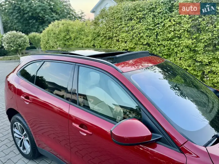 Jaguar F-Pace 2016 photo 5