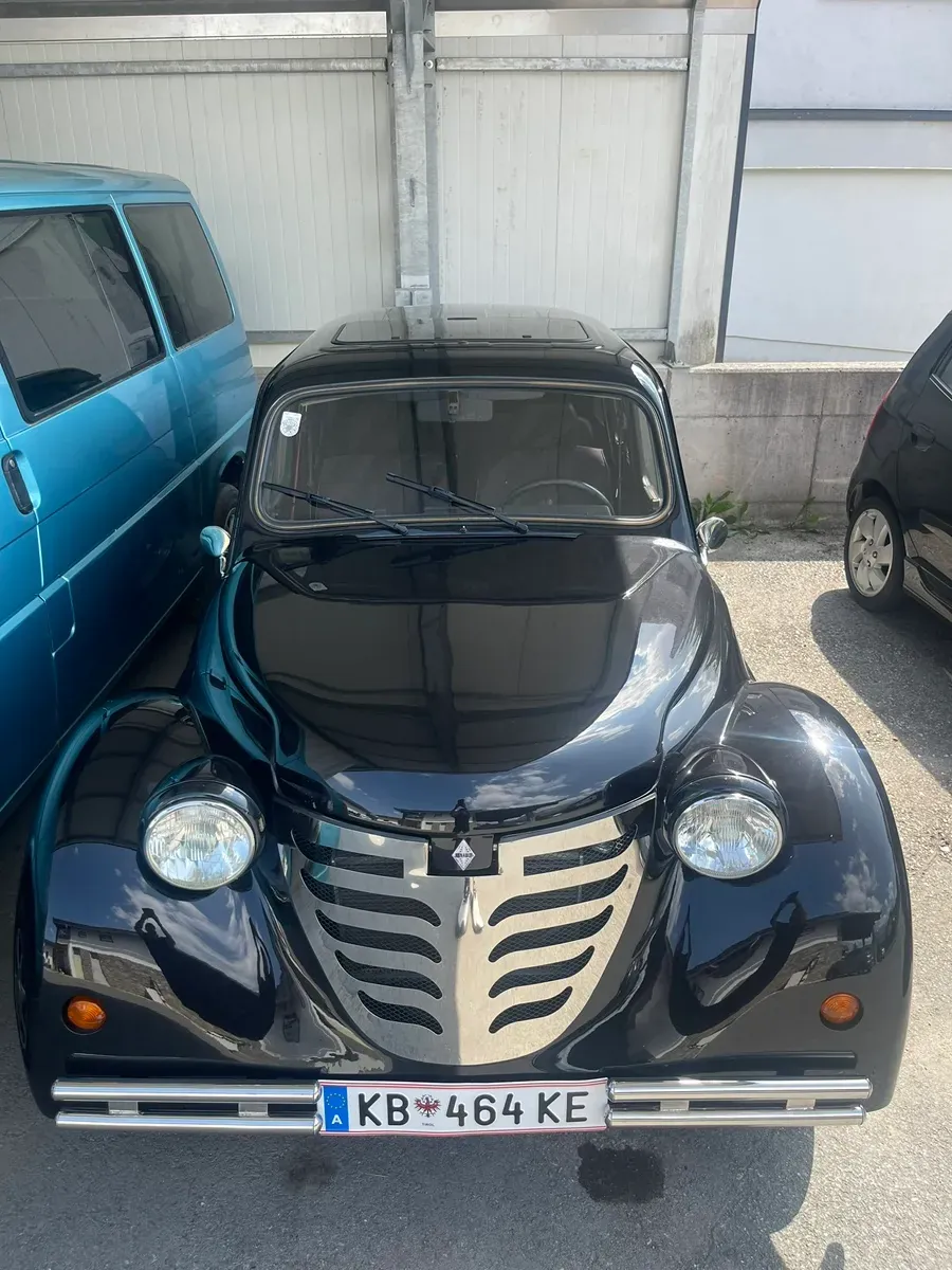 Renault R4 1990 photo 2