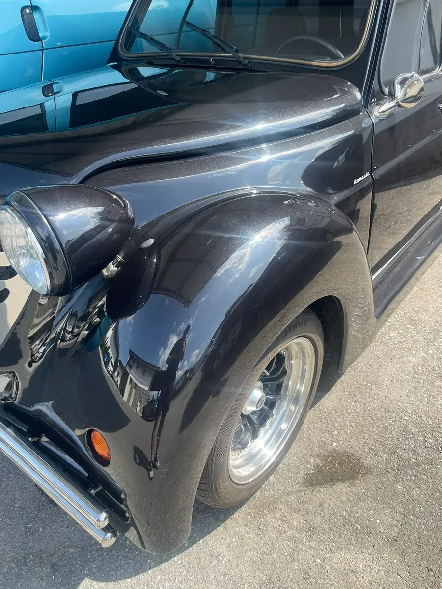 Renault R4 1990 photo 3