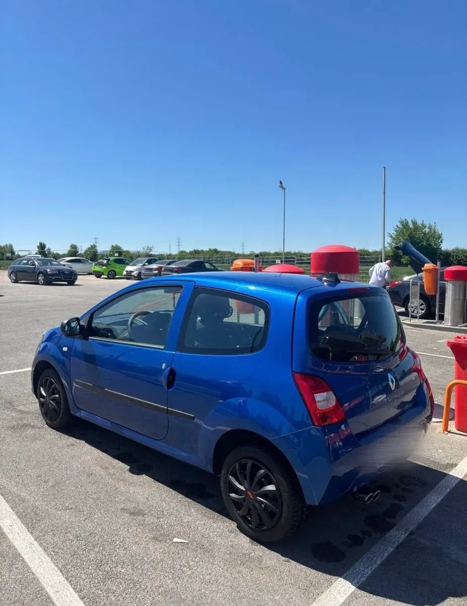 Renault Twingo 2010 photo 3