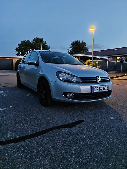 Volkswagen Golf 2009 photo 4