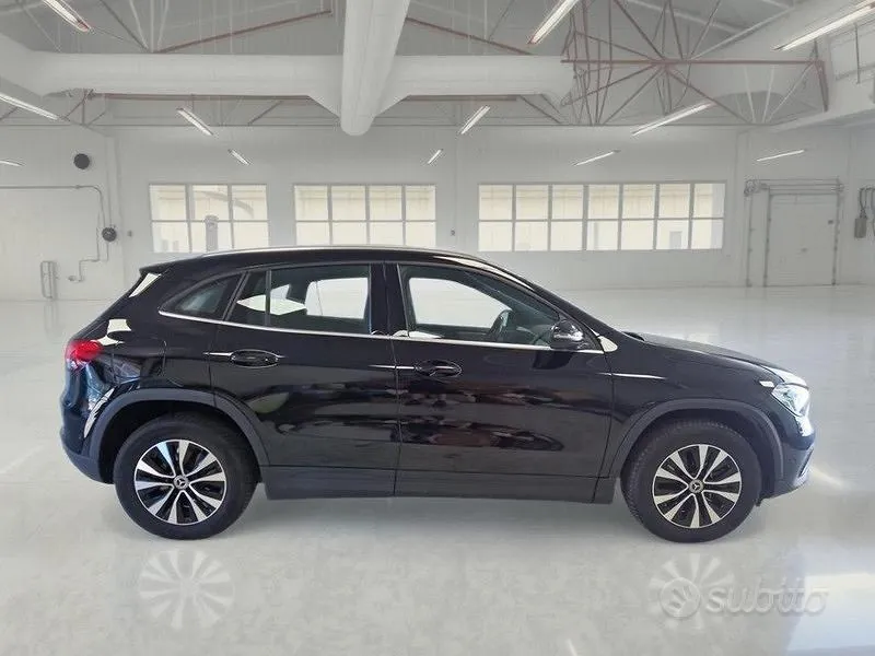 Mercedes-Benz Gla 2022 photo 3