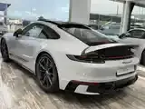 Porsche 911 2023 photo 4
