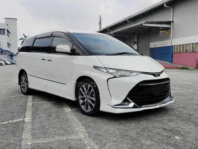 Toyota Estima
