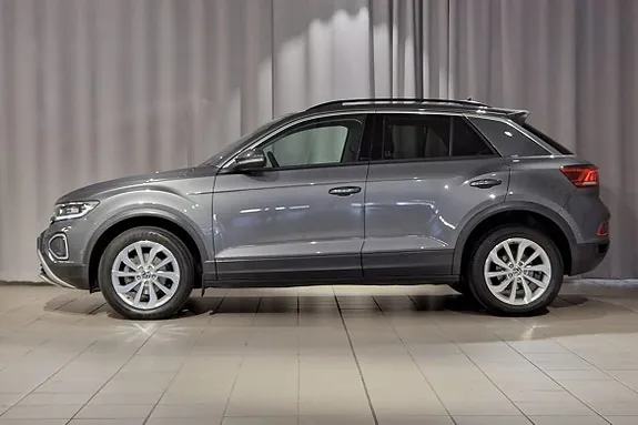 Volkswagen T-Roc 2022 photo 2