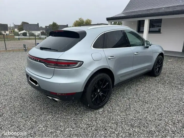 Porsche Macan 2019 photo 2