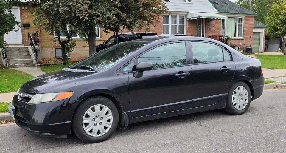 Honda Civic 2006 photo 2