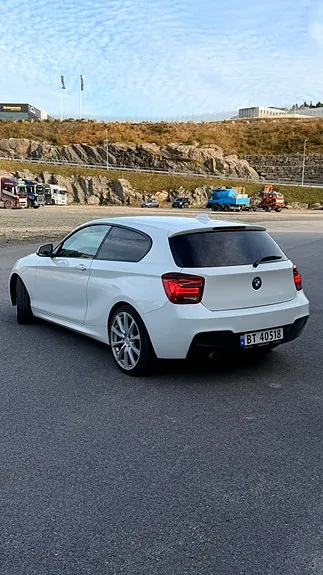 BMW 114I 2012 photo 4