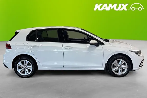 Volkswagen Golf I 2022 photo 2