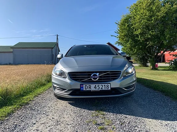 Volvo V60 2018 photo 3