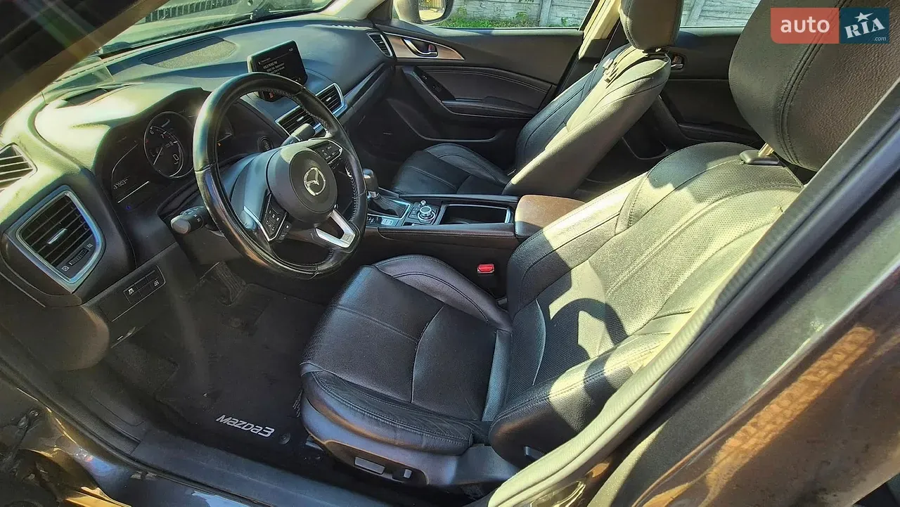 Mazda 3 2017 photo 5