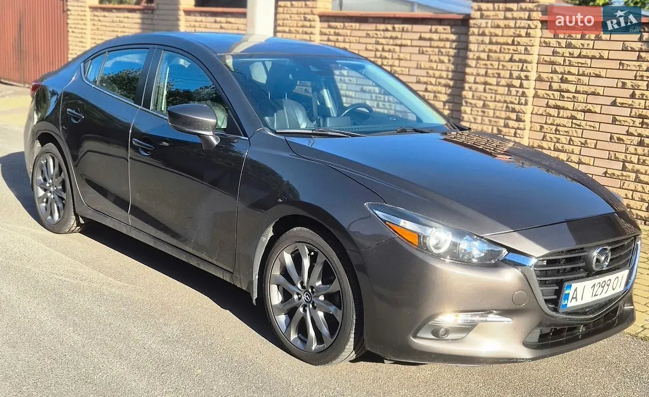 Mazda 3 2017 photo 2