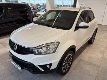 KG Mobility Korando 2016 photo 2