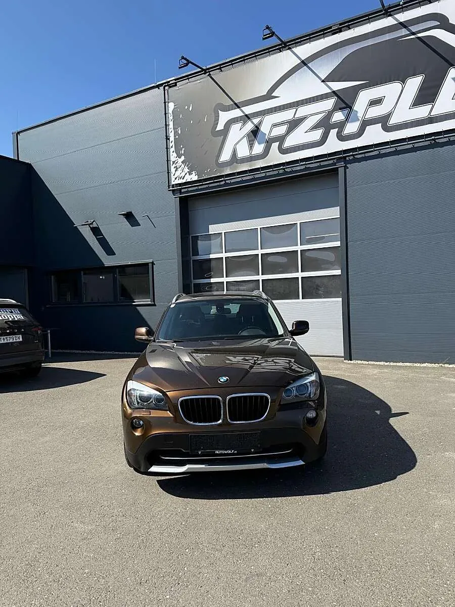 BMW X1 2010 photo 2