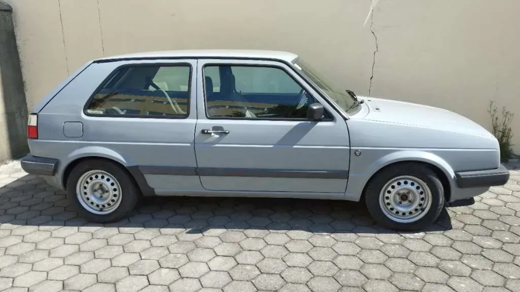 Volkswagen Golf 1989 photo 3