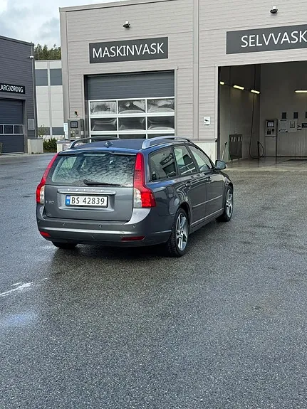 Volvo V50 2012 photo 4