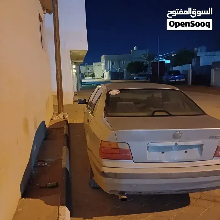 BMW 3 Series 2000 photo 3