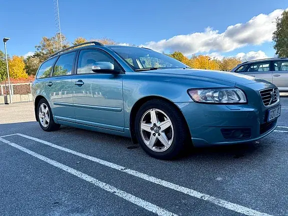 Volvo V50 2008 photo 2
