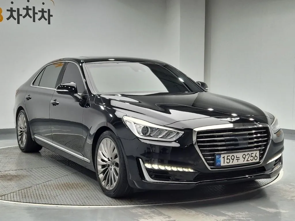 Genesis Eq900 2016 photo 4