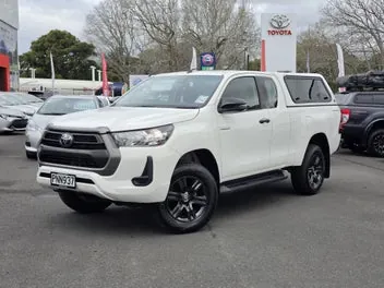 Toyota Hilux 2022 photo 3