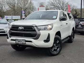 Toyota Hilux 2022 photo 4