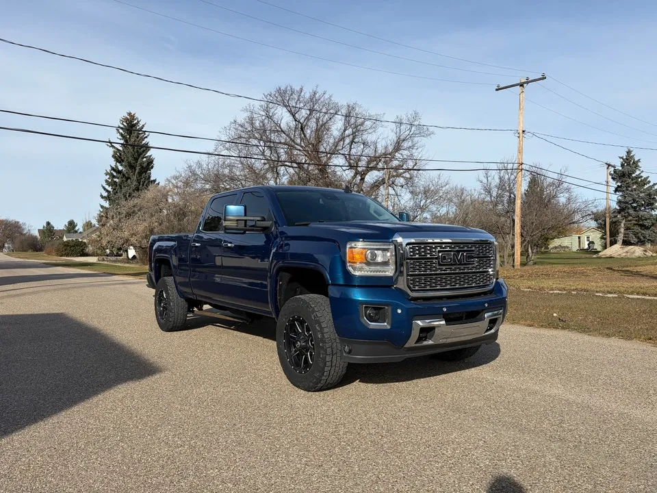 GMC Sierra 2500Hd 2015 photo 2