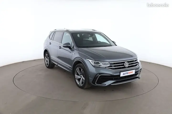 Volkswagen Tiguan Allspace 2023 photo 4