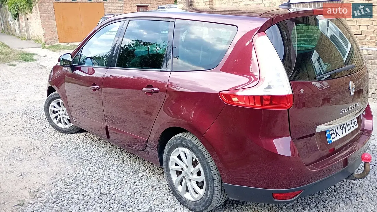 Renault Grand Scenic 2014 photo 4