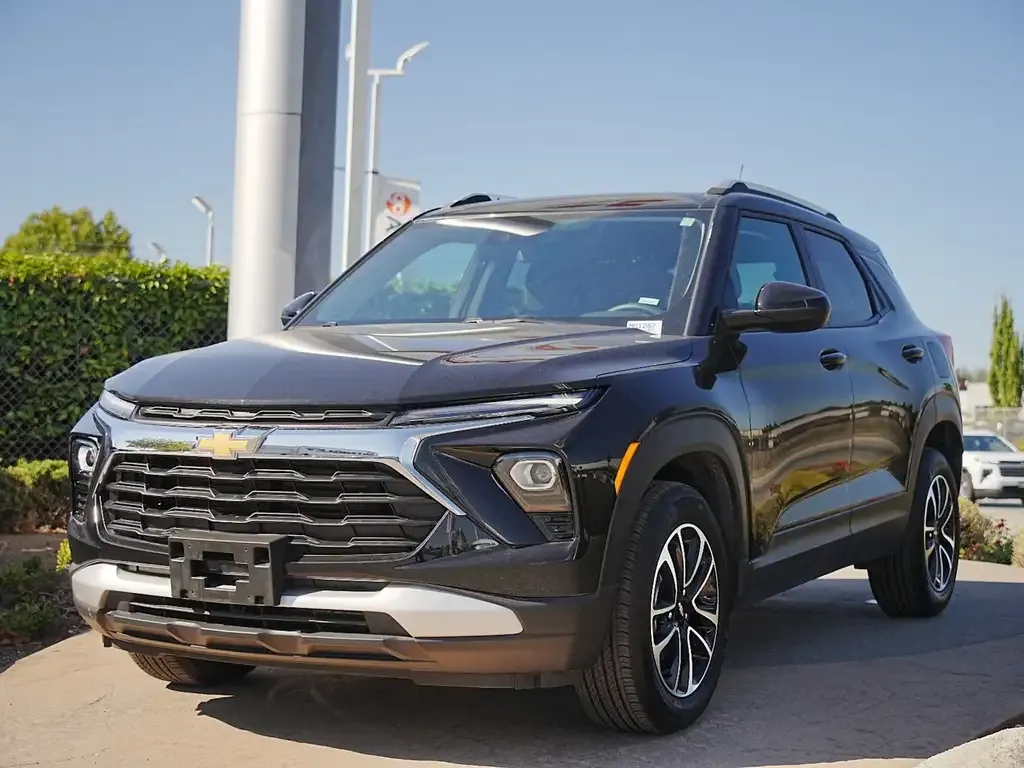 Chevrolet Trailblazer 2026 photo 2