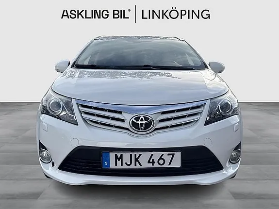 Toyota Avensis 2014 photo 5
