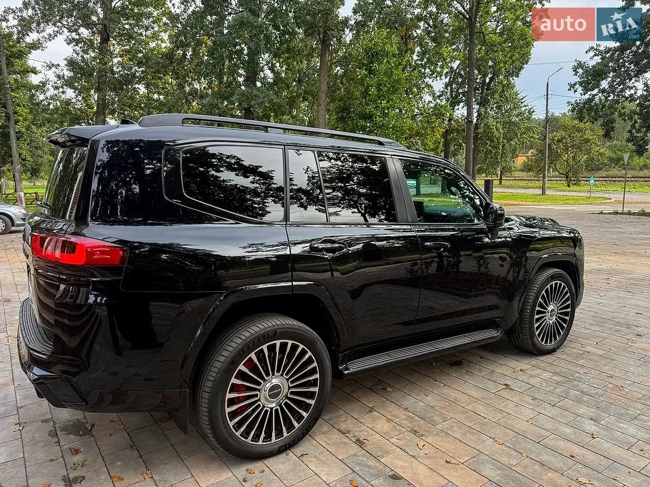 Toyota Land Cruiser 2023 photo 2