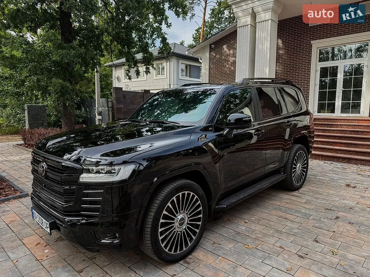 Toyota Land Cruiser 2023 photo 3