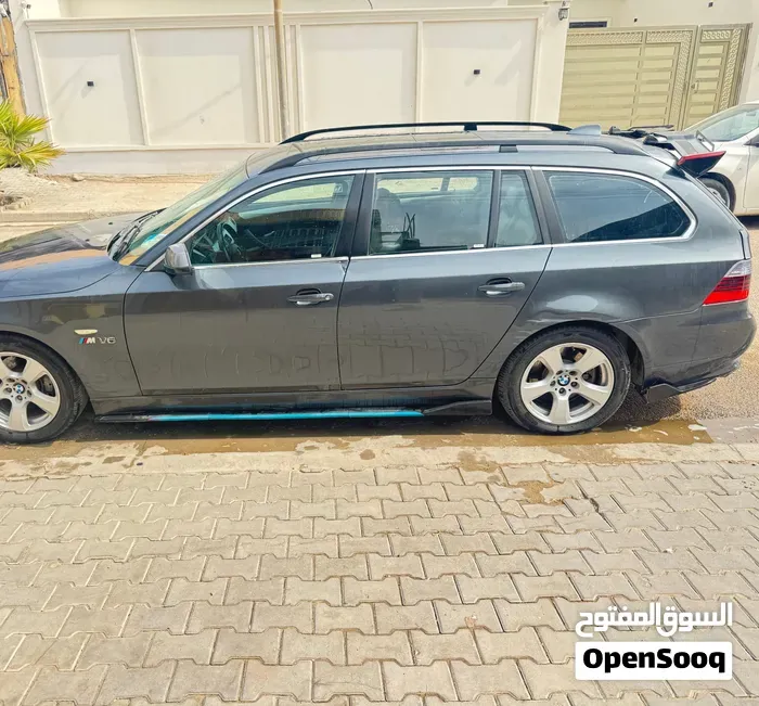 BMW 5 Series 2009 photo 5
