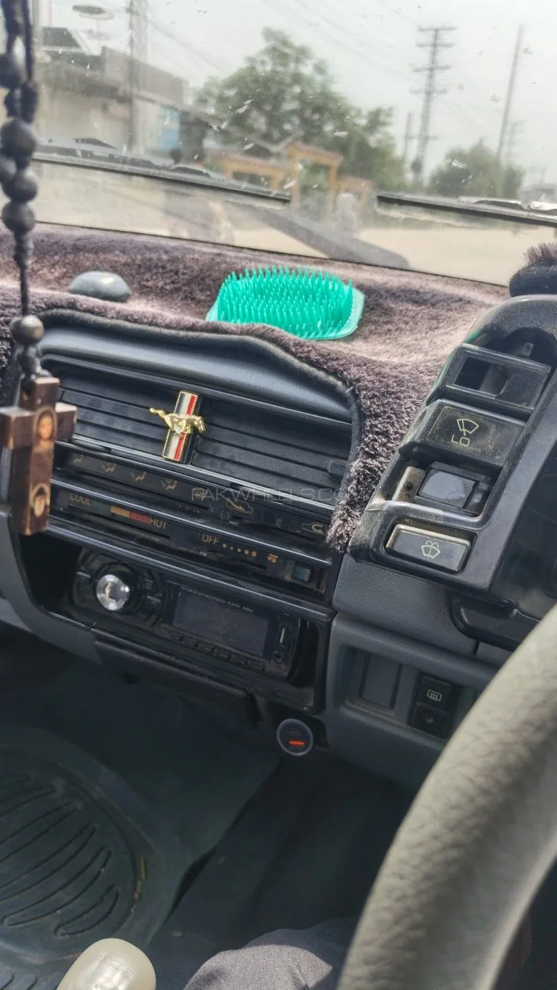 Suzuki Khyber