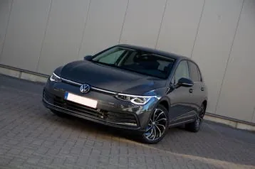 Volkswagen Golf 2022 photo 2