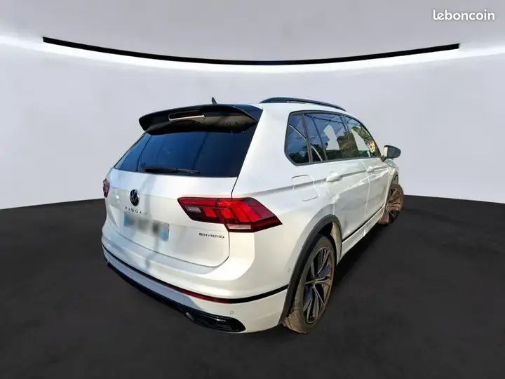 Volkswagen Tiguan 2022 photo 3