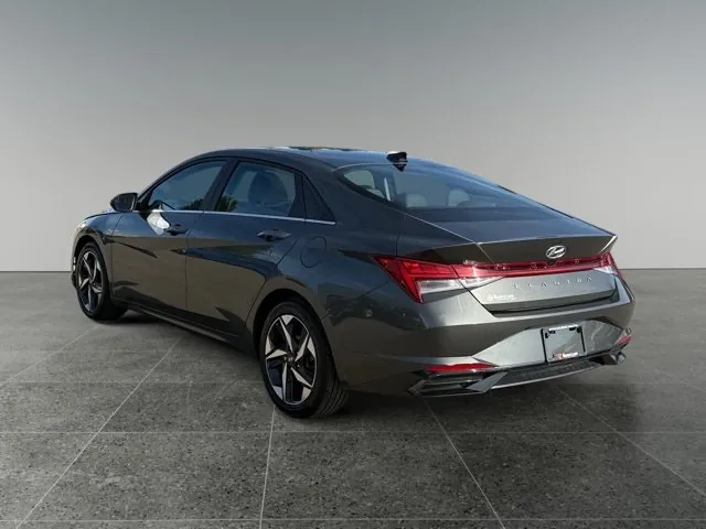 Hyundai Elantra 2023 photo 4