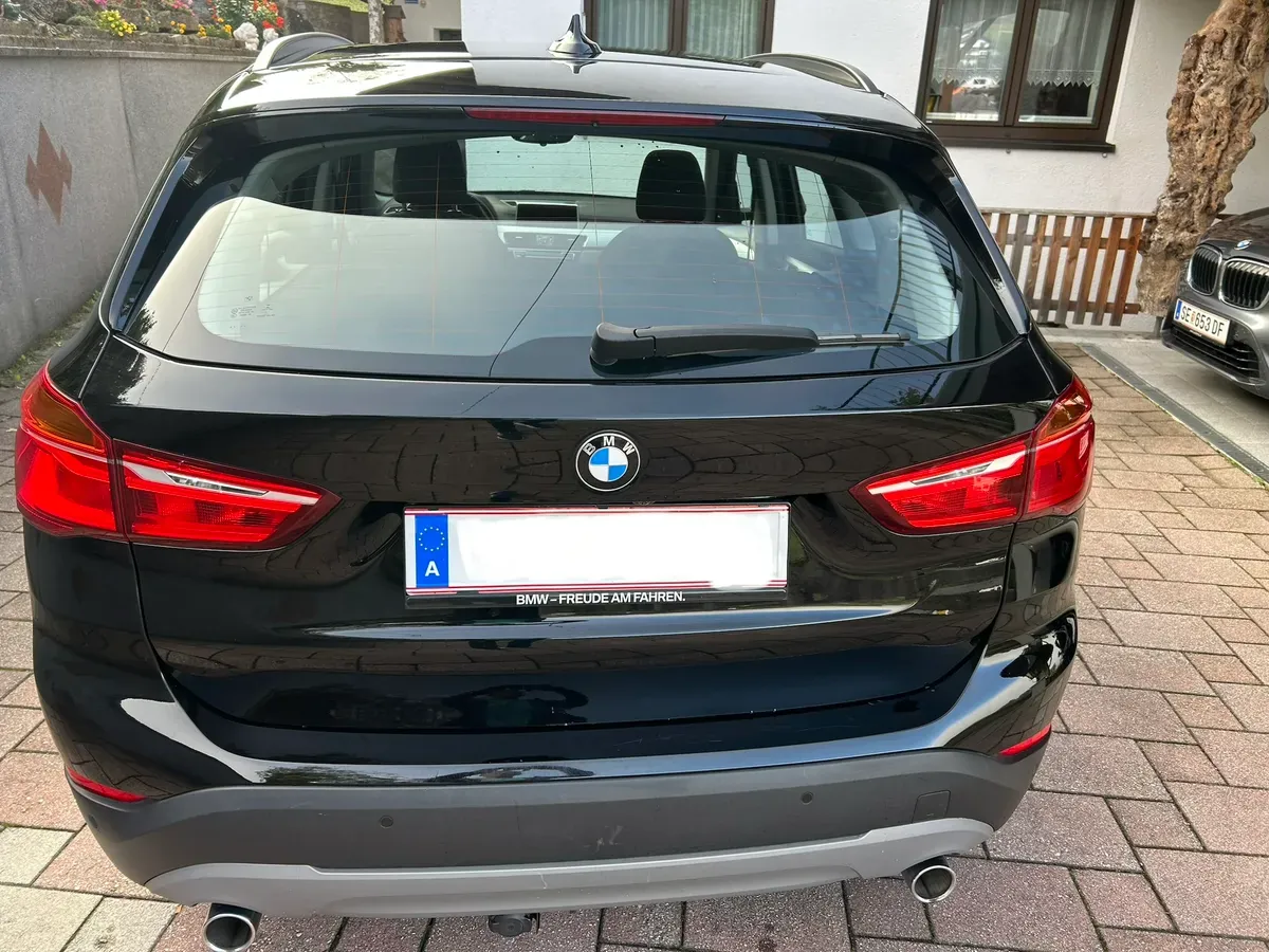 BMW X1 2019 photo 2