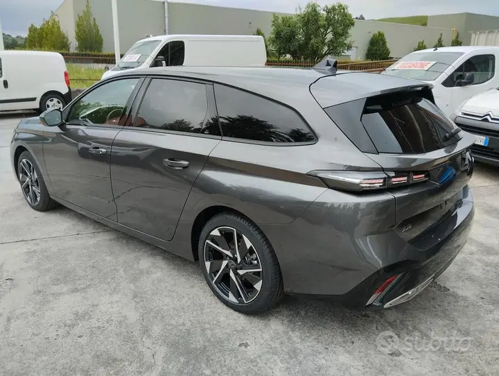 Peugeot 308 2022 photo 4