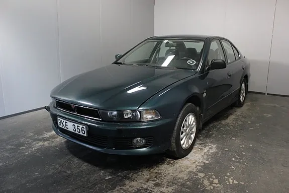 Mitsubishi Galant 1999 photo 2